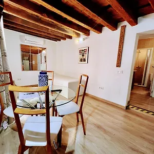 https://felices-los-cuatro.besthotelstoledo.com